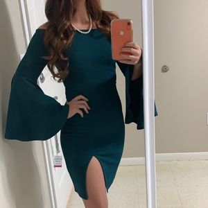 Off shoulder bell sleeve slit fitted cocktail